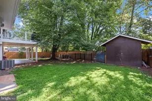 1012 S Hoga Rd, Sterling, VA 20164 - Photo 48