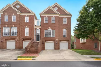 20366 Fallsway Ter, Sterling, VA 20165 - Photo 1