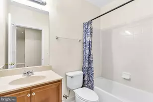 42985 Pascale Terrace, Ashburn, VA 20148 - Photo 36