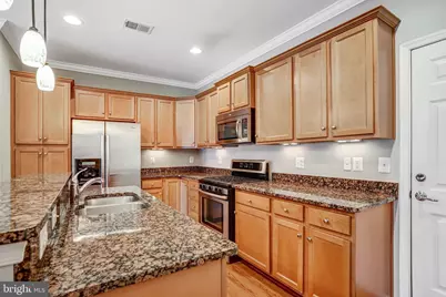 20638 Sibbald Square, Ashburn, VA 20147 - Photo 2