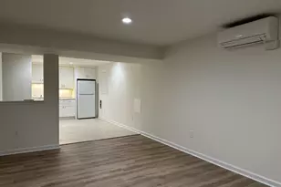 43397 Cloverknoll Ct, Ashburn, VA 20147 - Photo 2
