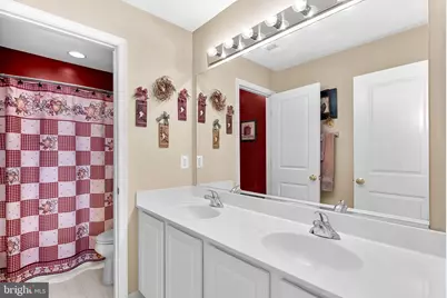 42755 Chatelain Circle, Brambleton, VA 20148 - Photo 38