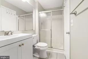 22 Fenton Wood Dr, Sterling, VA 20165 - Photo 20