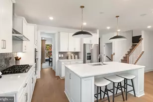 18448 Sugar Snap Cir, Leesburg, VA 20176 - Photo 14