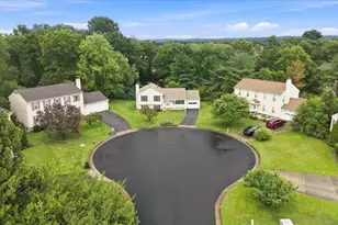 7 Red Wing Ct, Sterling, VA 20164 - Photo 4
