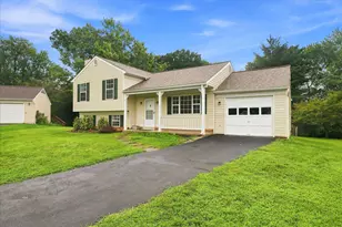 7 Red Wing Ct, Sterling, VA 20164 - Photo 10