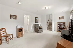 7 Red Wing Ct, Sterling, VA 20164 - Photo 32