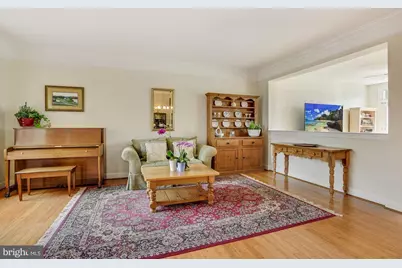 18488 Lanier Island Square, Leesburg, VA 20176 - Photo 8