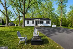 45432 Mallard St, Sterling, VA 20165 - Photo 1