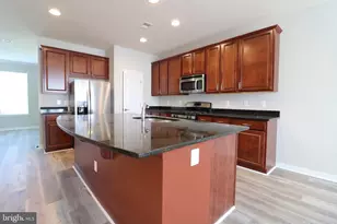 25585 Feltre Terrace, Chantilly, VA 20152 - Photo 8