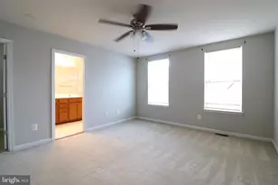 25585 Feltre Terrace, Chantilly, VA 20152 - Photo 16