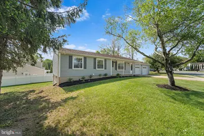114 Birch Street NE, Leesburg, VA 20176 - Photo 1