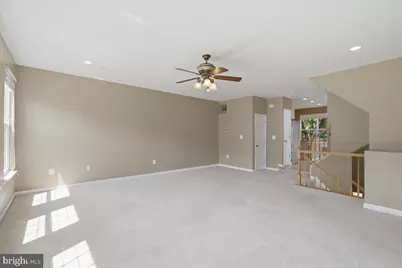 21760 Brondesbury Park Terrace, Sterling, VA 20166 - Photo 24