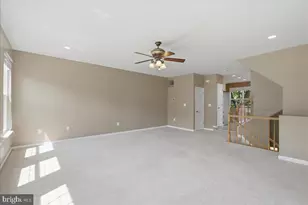 21760 Brondesbury Park Terrace, Sterling, VA 20166 - Photo 24