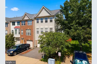 21760 Brondesbury Park Terrace, Sterling, VA 20166 - Photo 2