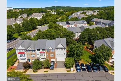21760 Brondesbury Park Terrace, Sterling, VA 20166 - Photo 8