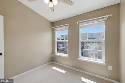 21760 Brondesbury Park Terrace, Sterling, VA 20166 - Photo 54