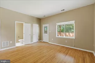 21760 Brondesbury Park Terrace, Sterling, VA 20166 - Photo 62