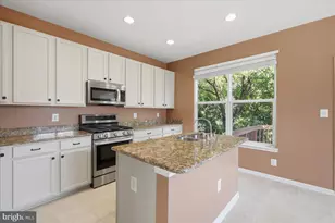 21760 Brondesbury Park Terrace, Sterling, VA 20166 - Photo 32