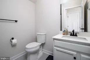 46330 Mount Kellogg Ter, Sterling, VA 20164 - Photo 28