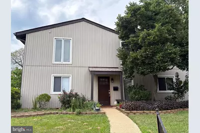 224 Willow Terrace, Sterling, VA 20164 - Photo 2