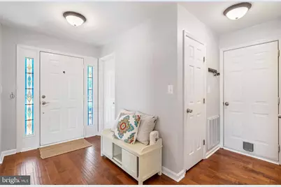 17204 Rosecliff Court, Round Hill, VA 20141 - Photo 4