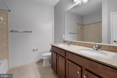 24546 Byrne Meadow Square, Aldie, VA 20105 - Photo 30