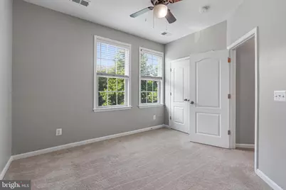 24546 Byrne Meadow Square, Aldie, VA 20105 - Photo 42