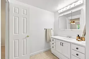 1205 Bradfield Dr SW, Leesburg, VA 20175 - Photo 28