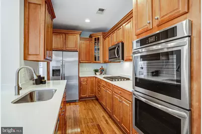 21933 Windy Oaks Square, Broadlands, VA 20148 - Photo 12