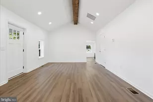 16920 Oliver St, Paeonian Springs, VA 20129 - Photo 12