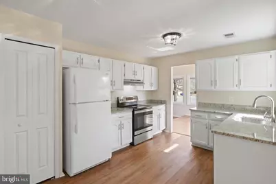 103 Farmington Lane, Sterling, VA 20164 - Photo 20