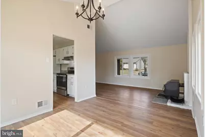103 Farmington Lane, Sterling, VA 20164 - Photo 10