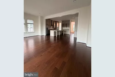 22992 Brooksbank Square, Brambleton, VA 20148 - Photo 10