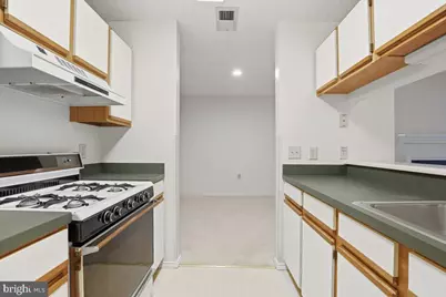 21009 Timber Ridge Terrace #304, Ashburn, VA 20147 - Photo 16