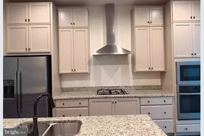 22992 Brooksbank Square, Brambleton, VA 20148 - Photo 6