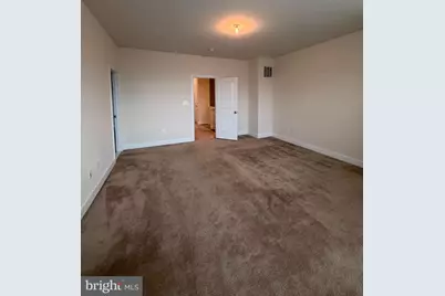 22992 Brooksbank Square, Brambleton, VA 20148 - Photo 16