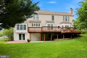 43312 Wayside Cir, Ashburn, VA 20147 - Photo 4