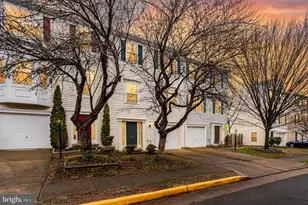 18775 Trident Sq, Leesburg, VA 20176 - Photo 2