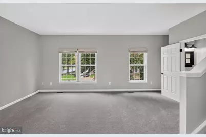 43028 Golf View Drive, Chantilly, VA 20152 - Photo 8