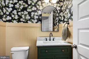 35928 Platinum Dr, Round Hill, VA 20141 - Photo 20