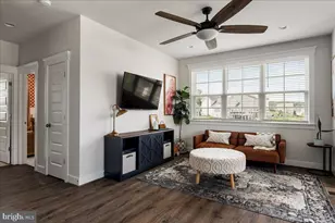 35928 Platinum Dr, Round Hill, VA 20141 - Photo 32