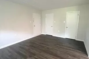 125 Clubhouse Dr SW, Leesburg, VA 20175 - Photo 2
