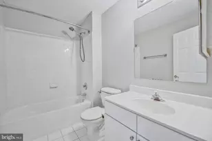 46797 Backwater Dr, Sterling, VA 20164 - Photo 42