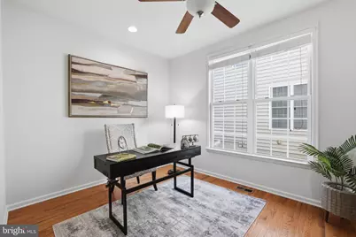 25209 Eisenhower Drive, Chantilly, VA 20152 - Photo 24