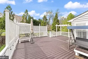 25209 Eisenhower Dr, Chantilly, VA 20152 - Photo 66