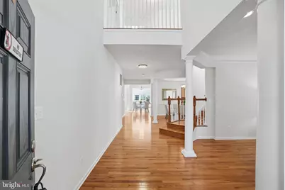 25209 Eisenhower Drive, Chantilly, VA 20152 - Photo 2
