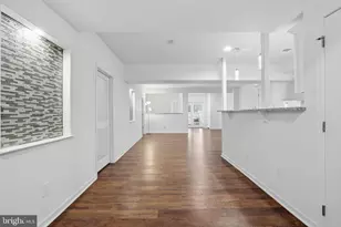 25209 Eisenhower Dr, Chantilly, VA 20152 - Photo 50