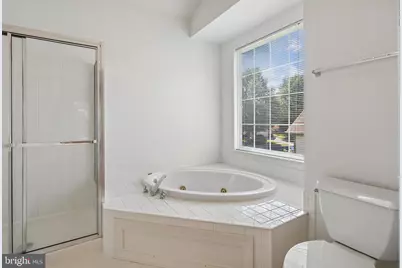 43081 Binkley Circle, Leesburg, VA 20176 - Photo 16