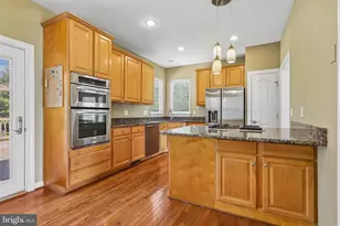 43081 Binkley Cir, Leesburg, VA 20176 - Photo 10